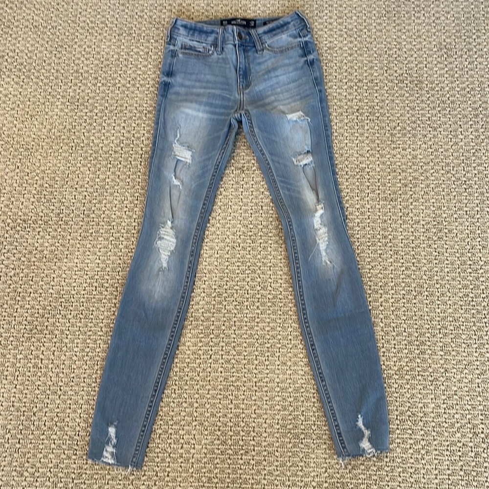 brand new hollister jeans